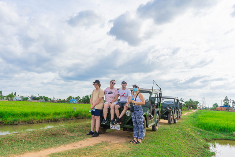 Floating Village Sunset Boat &amp; Jeep Tour bevande incluse