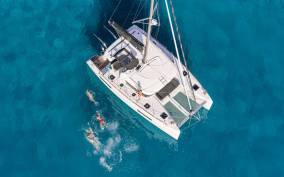 Rhenia Island Catamaran Cruise with Meal & Drinks & SUP
