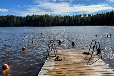Excursión por el Parque Nacional y Experiencia en la Sauna Finlandesa de Humo