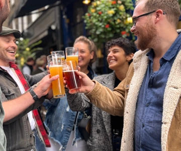 London: Royal Historic Pubs Walking Tour
