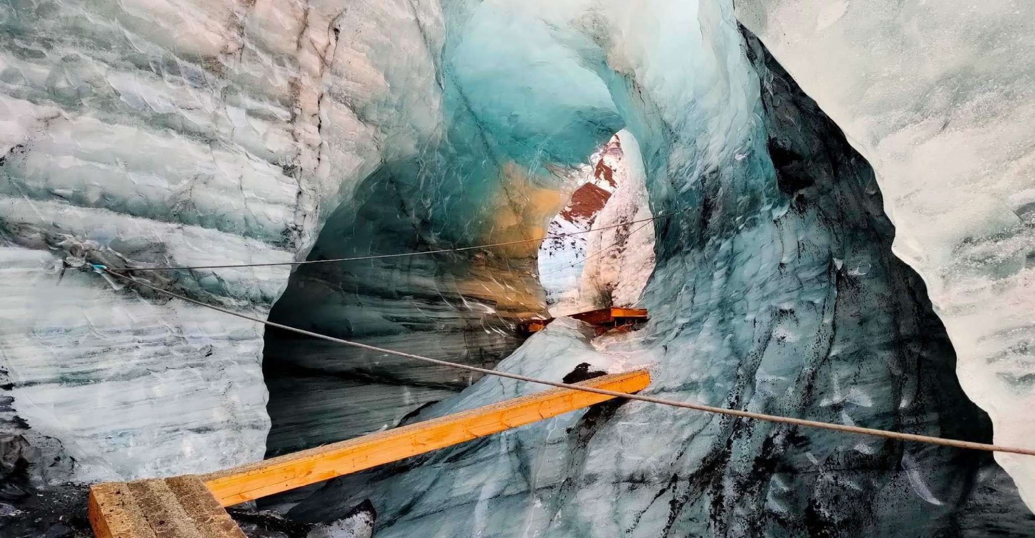 From Vik, Myrdalsjokull glacier and Katla Ice Cave Tour - Housity