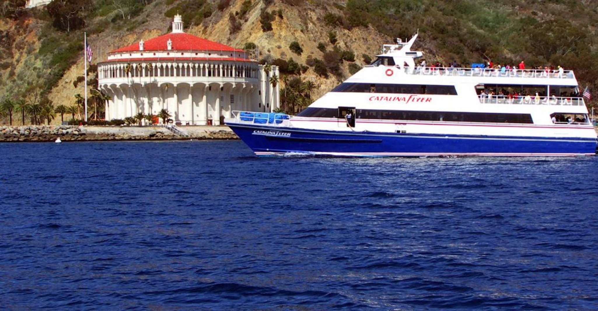 Newport Beach, Ferry Ticket to/from Catalina Island - Housity