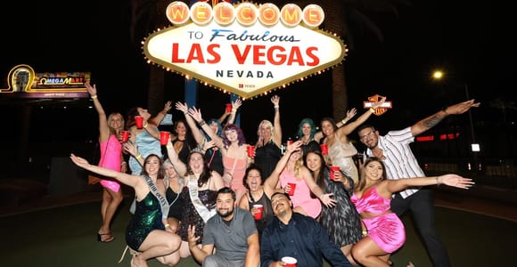 Las Vegas: Club Crawl mit dem Party Bus und kostenlosen Getränken
