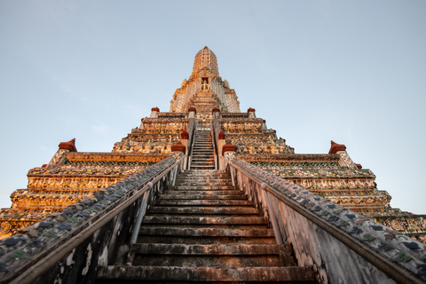 Bangkok: Tour guidato a piedi del Wat Pho e del Wat ArunTour per piccoli gruppi in inglese