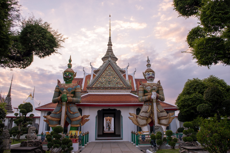 Bangkok: Wat Pho och Wat Arun guidad stadsvandringSmågruppsresa på engelska