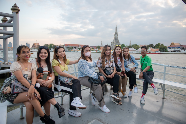 Bangkok: Excursão a pé guiada por Wat Pho e Wat ArunExcursão para grupos pequenos em inglês