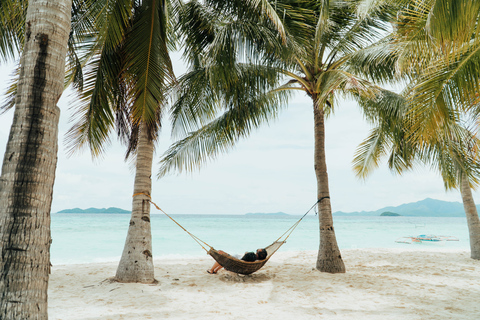 Coron: saut de plage privée à Malcapuya et DitaytayanVisite avec prise en charge et retour à l'hôtel