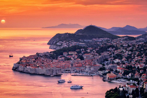 From Dubrovnik: Golden Hour Sunset Cruise with Free Drinks