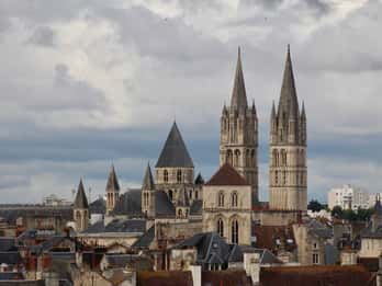 Caen: Passeio a pé com guia particular
