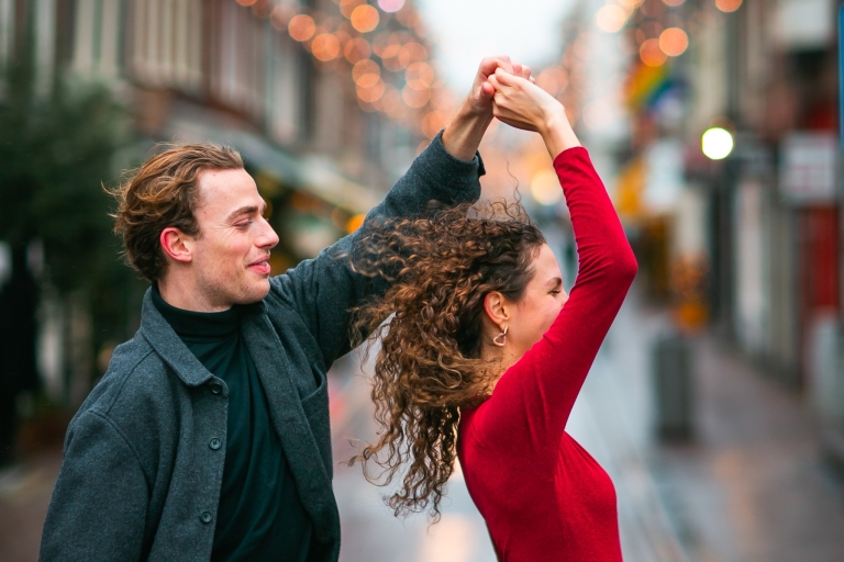Amsterdam: Romantic Photoshoot for Couples Premium Photoshoot (30-40 photos)