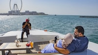 Dubai, experiencia Superyacht con música en vivo y bebidas - Hizvo