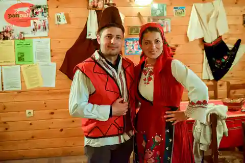 Gorno Draglishte: Lokales Folklore-Erlebnis mit Verkostung