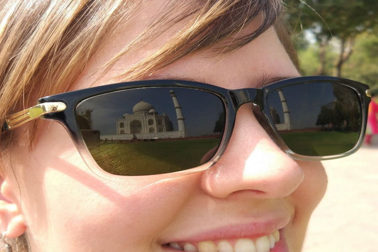 Visite guidée du Taj Mahal et du Mausolée, frais d'entrée inclus.