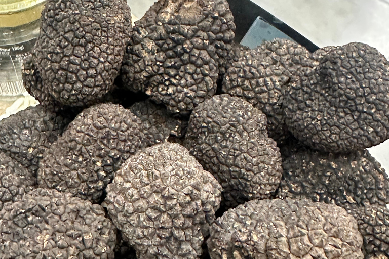 Aix-en-Provence, wycieczka kulinarna i lokalny lunch gastronomiczny (EN/FR)Aix-en-Provence, wycieczka kulinarna i lokalny lunch dla smakoszy (EN/FR)