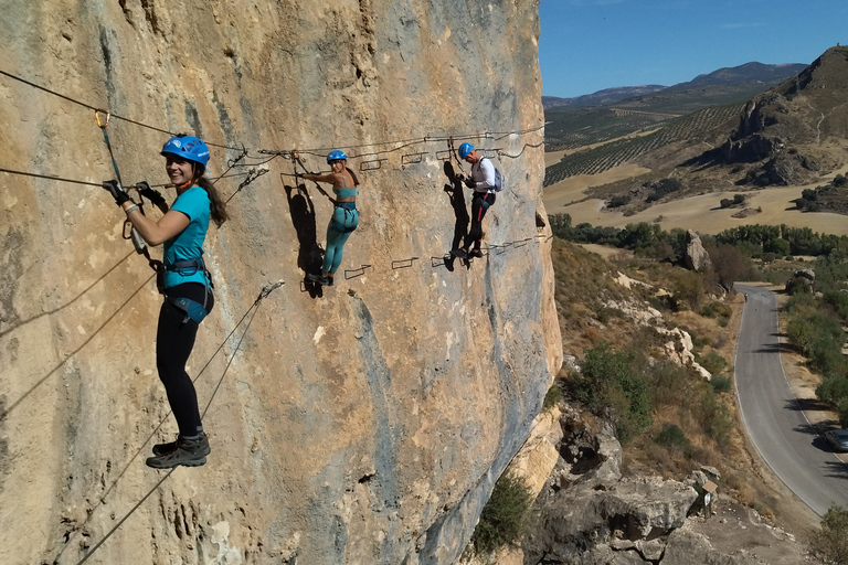 Granada: Via Ferrata Moclín con trasferimenti