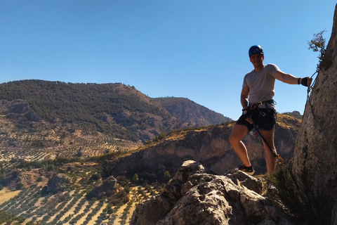 Granada: Via Ferrata Moclín med transfer