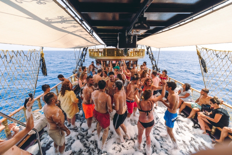 Baies de Kemer : tour en bateau VikingVisite avec prise en charge aux hôtels d'Antalya