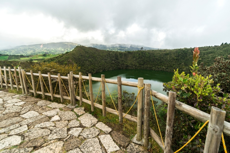 Depuis Bogota : Visite privée du lac et de la réserve verte de Guatavita(Copie de) Option standard