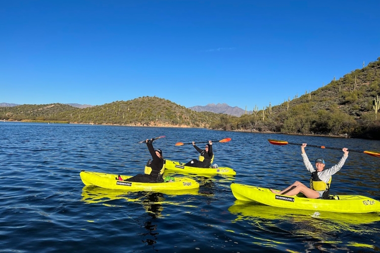 Région de Phoenix : Saguaro Lake 3 Hour Guided Kayaking Tour (en anglais)