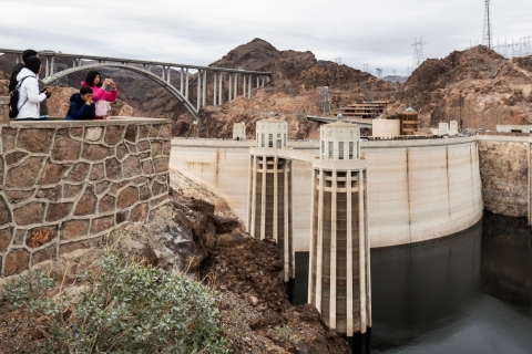 Depuis Las Vegas : visite du barrage HooverVisite privée pour une à quatre personnes