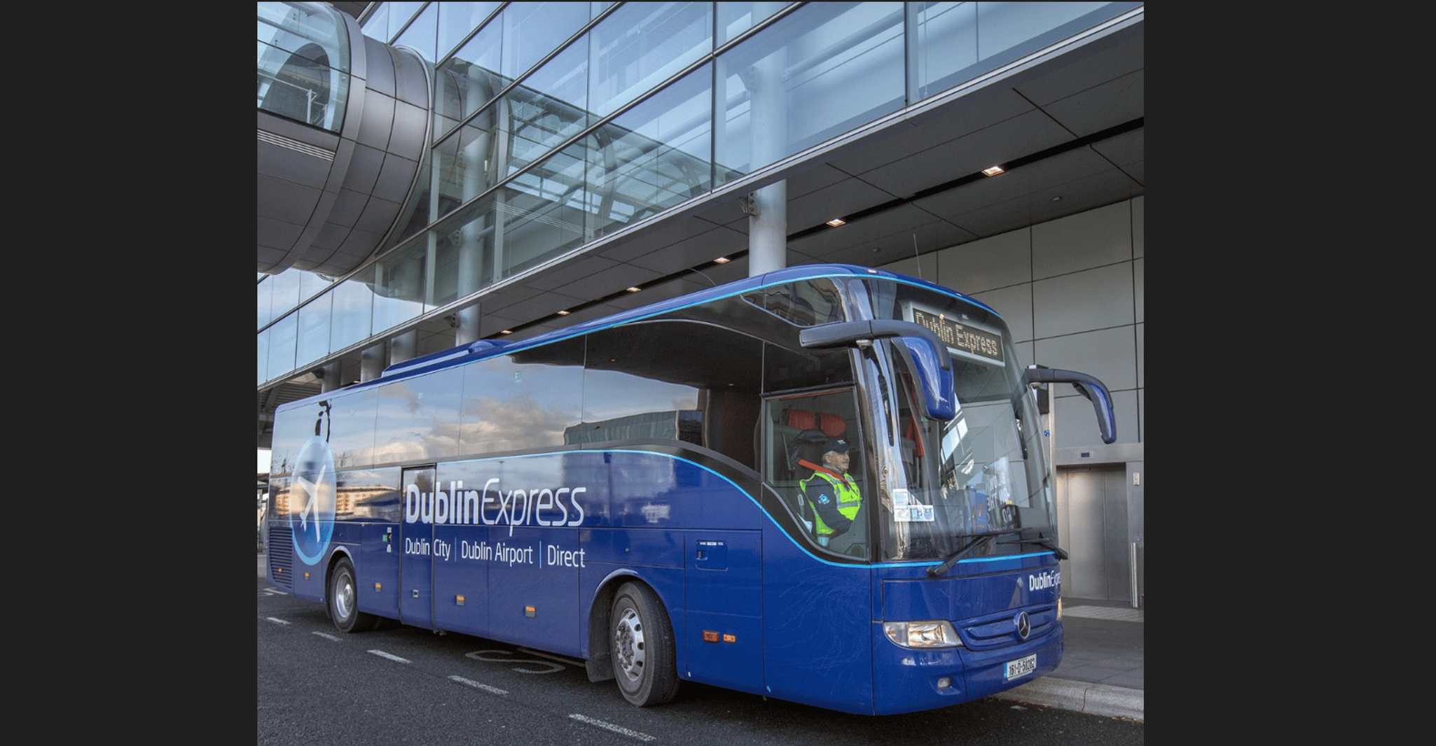 Dublin, One-Way Bus Transfer vom/zum Flughafen Dublin - Hizvo