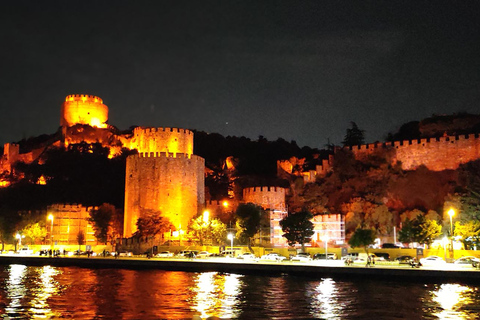 Bosporus Dinner Cruise mit türkischer Nachtshow