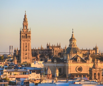 From Malaga: Seville Day Trip and Optional Monument Tickets
