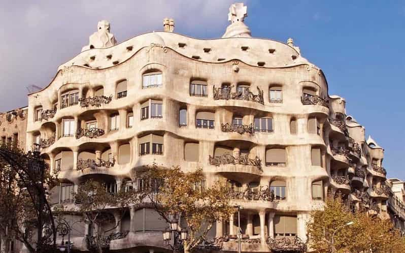 Barcelona: Gaudí Highlights Tour with Sagrada Familia Visit | GetYourGuide