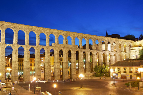 Privétour: hoogtepunten van Toledo en Segovia vanuit Madrid