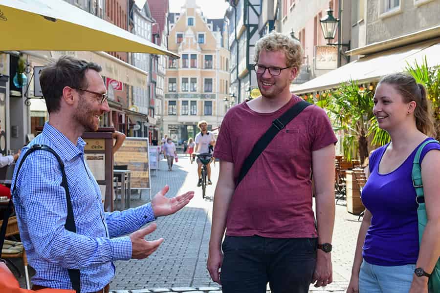 Köln: Unterhaltsame Führung zu den Highlights der Altstadt. Foto: GetYourGuide
