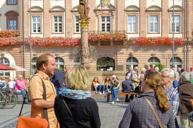 Heidelberg: entertaining guided tour to old town highlights