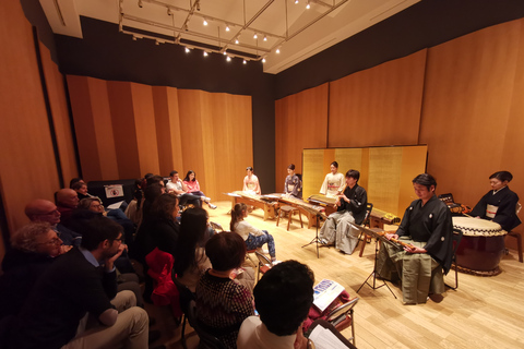 Spectacle de musique traditionnelle japonaise à Tokyo