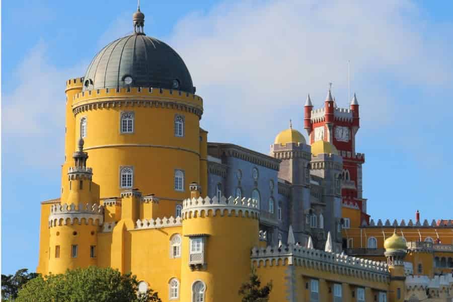 Lissabon: Sintra, Pena, Regaleira, Cabo da Roca, Küste & Cascais. Foto: GetYourGuide