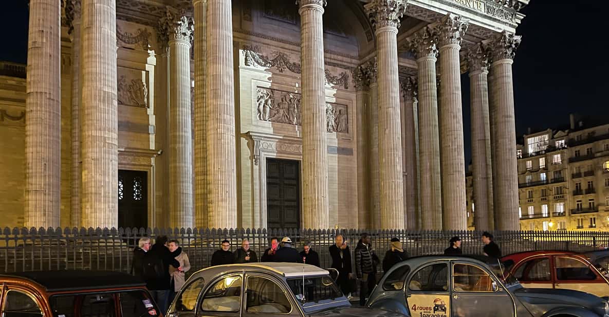 Visite privée de Noël de nuit à Paris en Citroën 2CV GetYourGuide