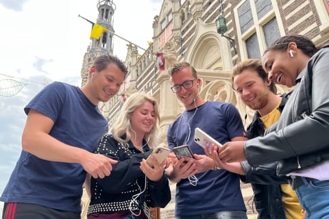 London: Center West Highlights Self-Guided Audio Tour