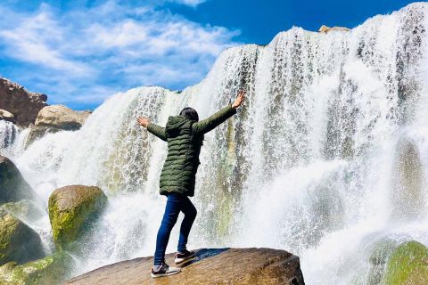 Au départ d'Arequipa : excursion d'une journée à la cascade de Pillones et à la forêt de pierre