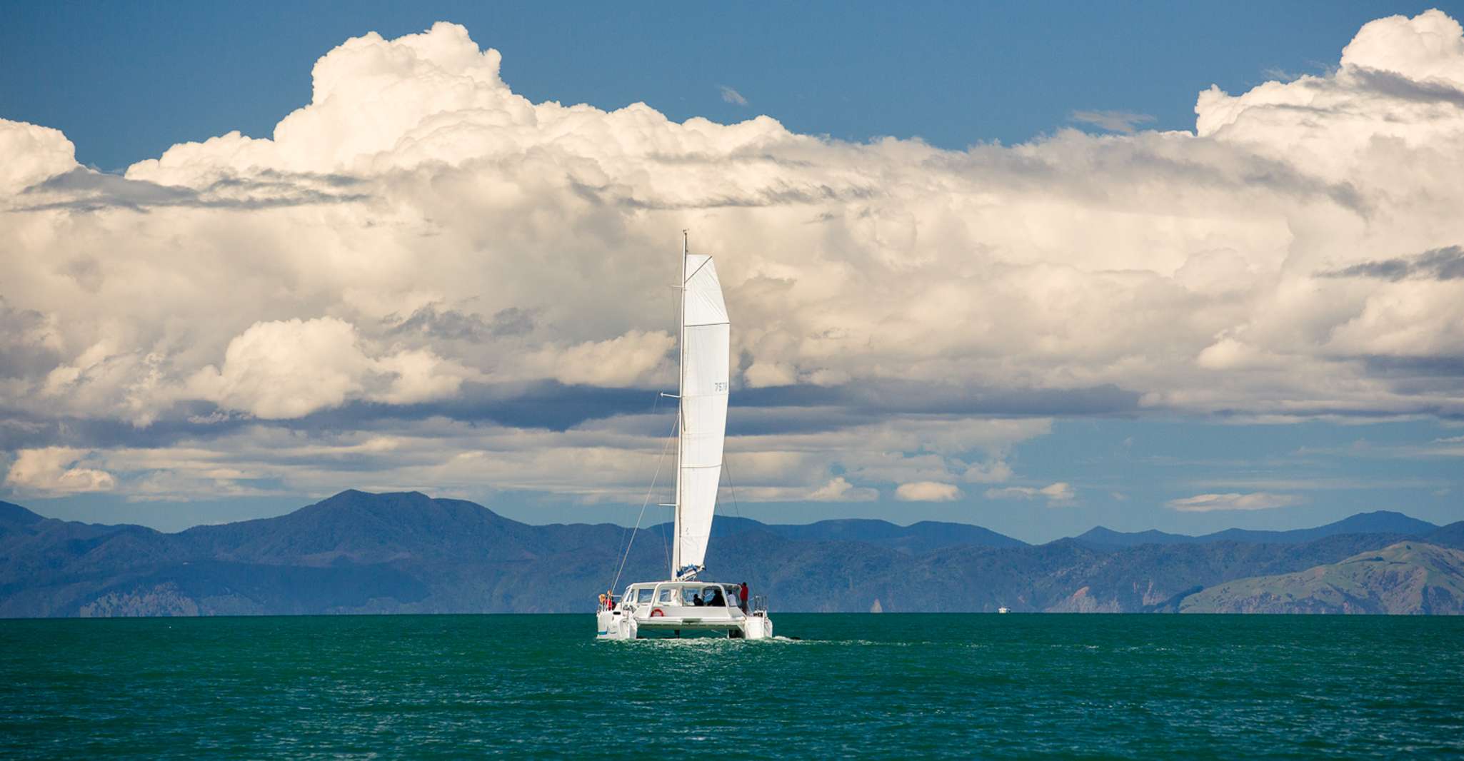 Abel Tasman National Park, Sailing and Self-Guided Walk - Housity