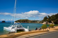 Abel Tasman National Park, Cruise, Walk & Sailing Tour - Housity