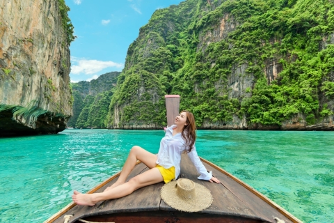 Phuket: Phang Nga Bay la más lujosa excursión al atardecer con DJRecogida en el hotel de Phuket