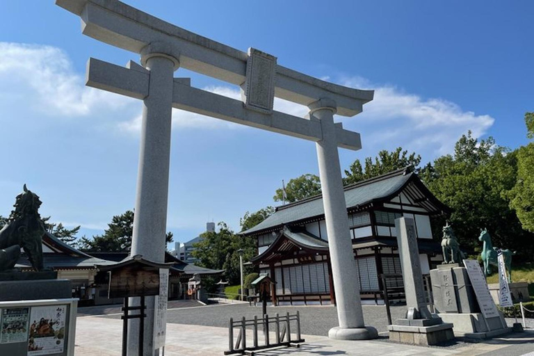 Hiroshima & Miyajima: Private Guided Day Tour with a Local
