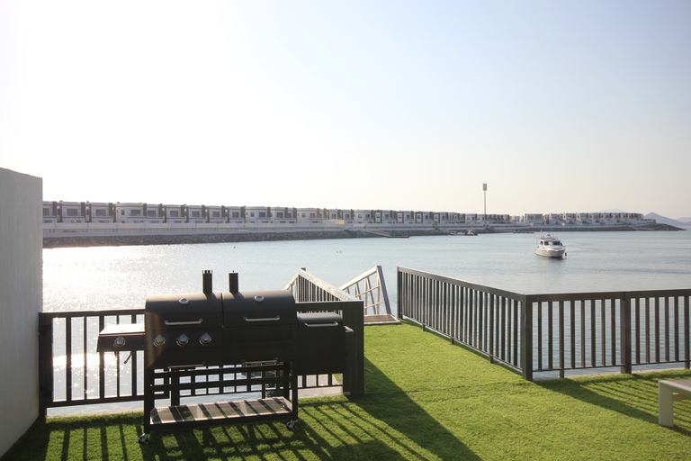 Journée complète de découverte de la plongée sous-marine à Fujairah avec déjeuner au barbecue