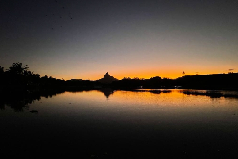 Mauritius: wycieczka kajakiem z przewodnikiem o wschodzie słońca po rzece Tamarin