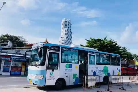Phuket: Phuket Airport Bus Transfer from/to Rawai Beach
