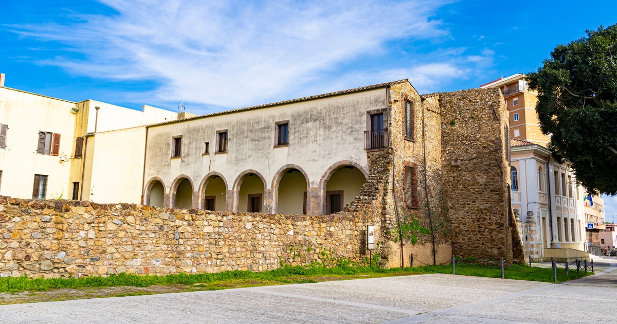 Iglesias, Sardinien Die BESTEN Sehenswürdigkeiten und Aktivitäten 2024