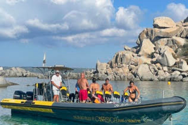 Porto-Vecchio : Croisière au coucher du soleil sur les îles Cerbicale et apéritif