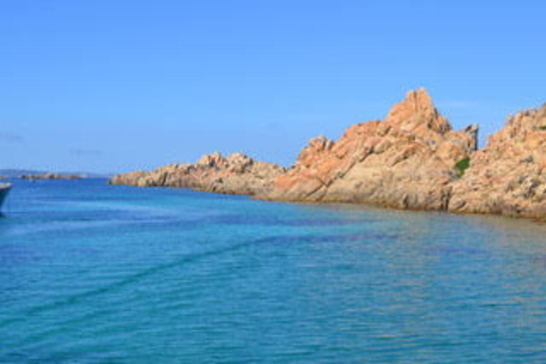 Porto-Vecchio: Crucero por las Islas Cerbicale al atardecer y aperitivo