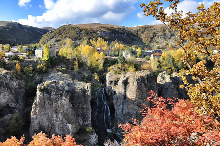 Group Tour: Hayravank, Noratus, Selim, Winery, Jermuk
