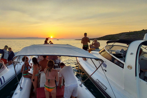 Chania: crucero al atardecer con vino cretense