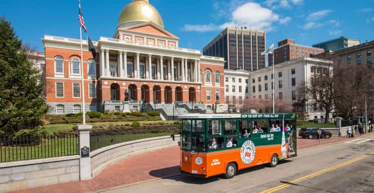 Boston: Hop-on Hop-off Old Town Trolley Tour