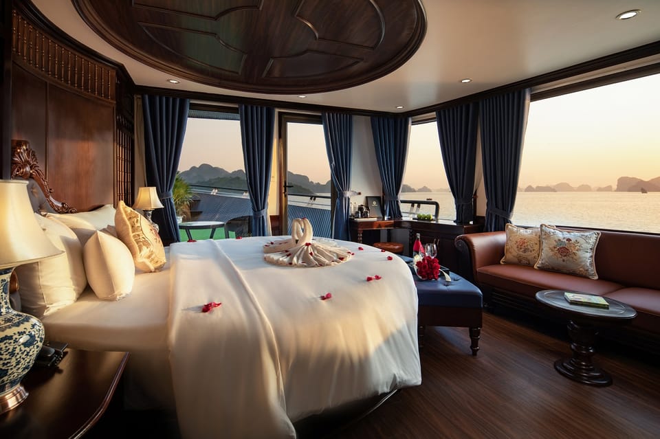 Ha Long: Lan Ha Bay 2-Day 5 Star Cruise With Luxury Cabin